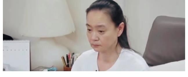 老年人|62岁刘雪华独居10年！网友评价不一：年轻人向往，年长者排斥