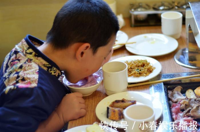 脾虚|7岁男孩脾虚严重,身高已成定局,劝告别再拿3样当宝贝喂孩子