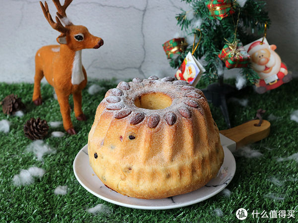 松软可口的圣诞面包，应景又美味！学会了赶快动手试试