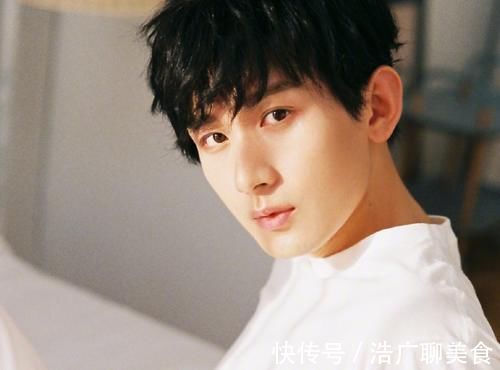 跑男|金靖嫌弃成毅被骂势利眼,后者曾被骂白眼狼,粉丝回护获赞