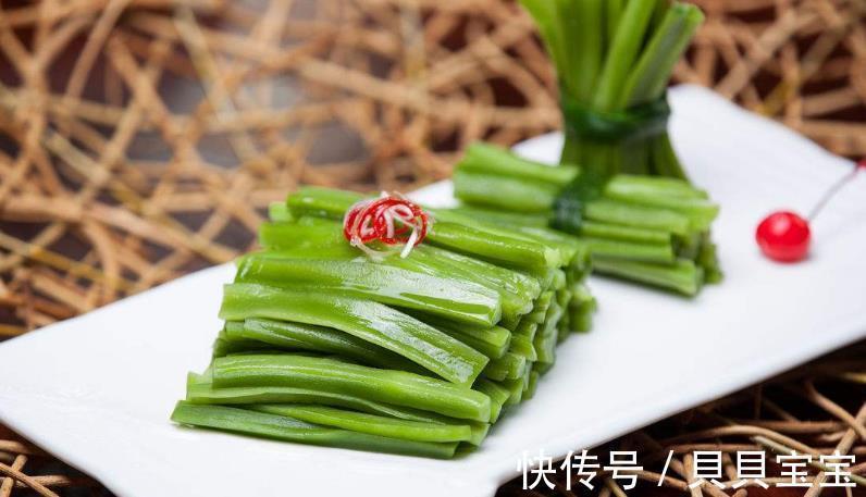 外形长得像莴笋，新鲜的很少有人吃过，晒干后1斤卖40！