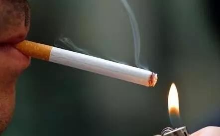 危害|身体每天能承受多少根香烟?医生表示:一天内别超过这个数!