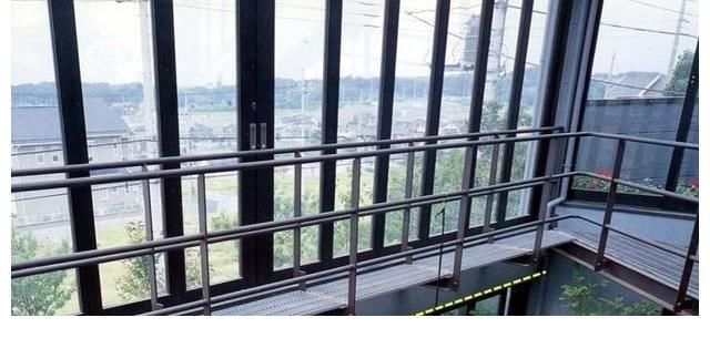 阳台|极窄阳台不足50cm宽,设计师给出4种方案,养花、晾晒都不耽误