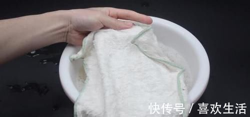 妙招|不管抹布有多脏,教你一个简单的方法,洗的白净还不伤手,真实用