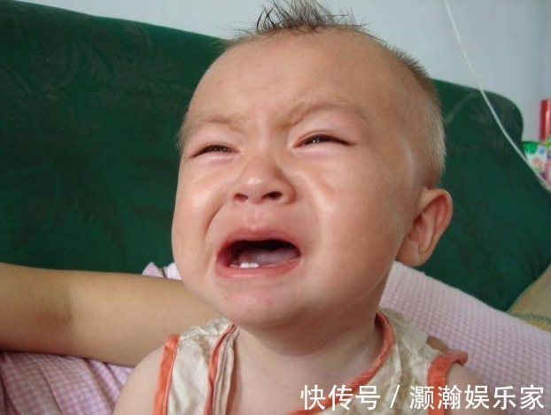 积食|如果宝宝发出7种表现,说明是身体“积食”了,家长别忽视