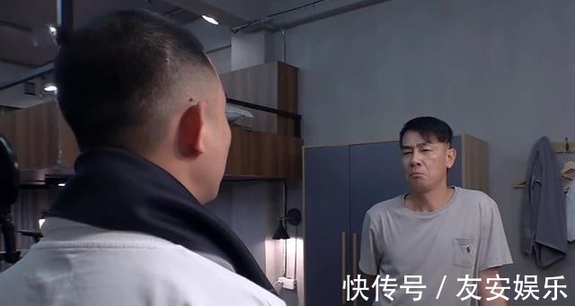 《披荆斩棘的哥哥》陈小春挺兄弟秒变山鸡哥，张云龙言承旭很好磕