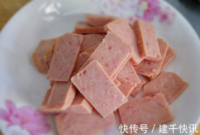 孩子|别给孩子以下吃几种“肉类”,会损害孩子身体发育,父母别忽视