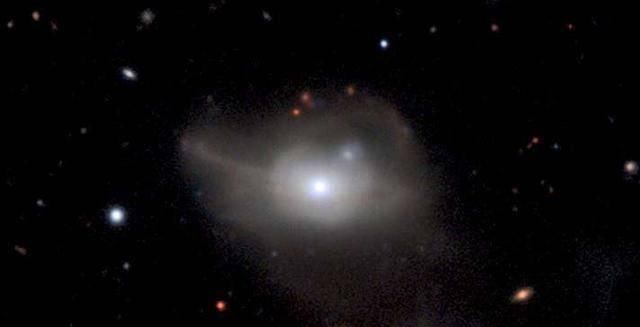 类星体——星系的墓碑，真实身份成疑