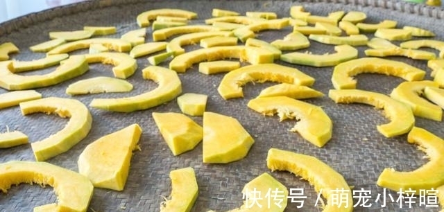 好不好吃|12斤老南瓜制成1斤南瓜干，嚼劲十足，还不怕胖，孩子点名要吃！
