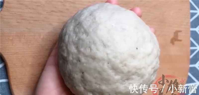 香蕉|1勺面粉,2根香蕉教你独特做法,不蒸也不烙营养解馋,拿肉都不换