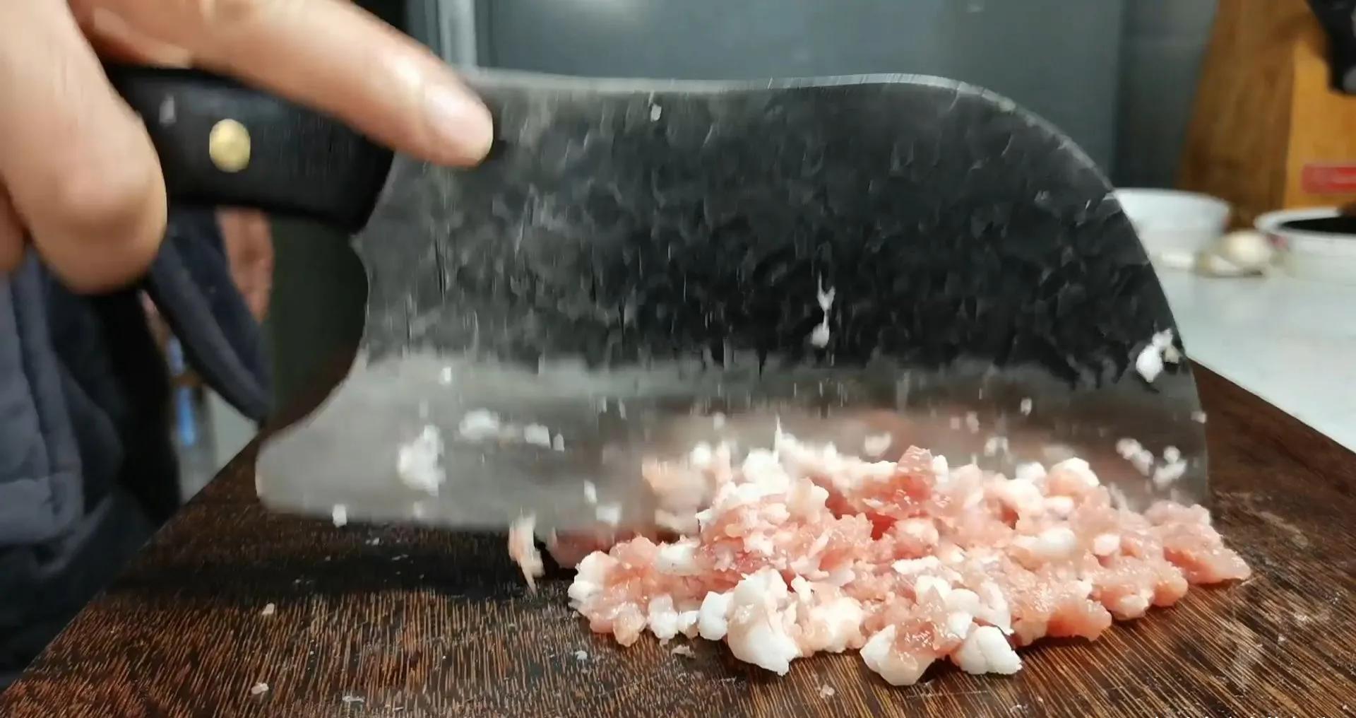 自从学会了粉条的做法,我家每隔几天就做一次,实在太好吃