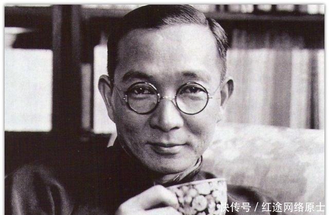 辜鸿铭|因倒拿报纸读被英国人嘲笑,他说:英文太简单,不倒着看有意思吗