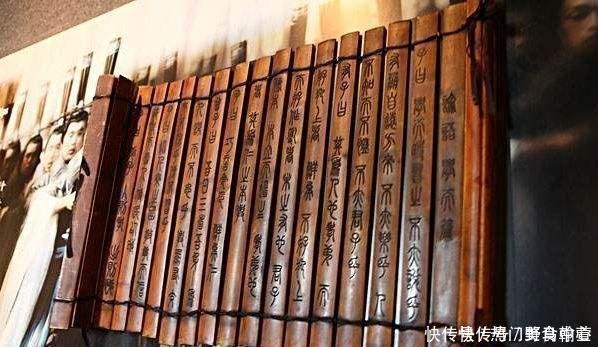 盗墓挖出上古“奇书”,还原焚书前的真实历史,可惜无一人敢相信