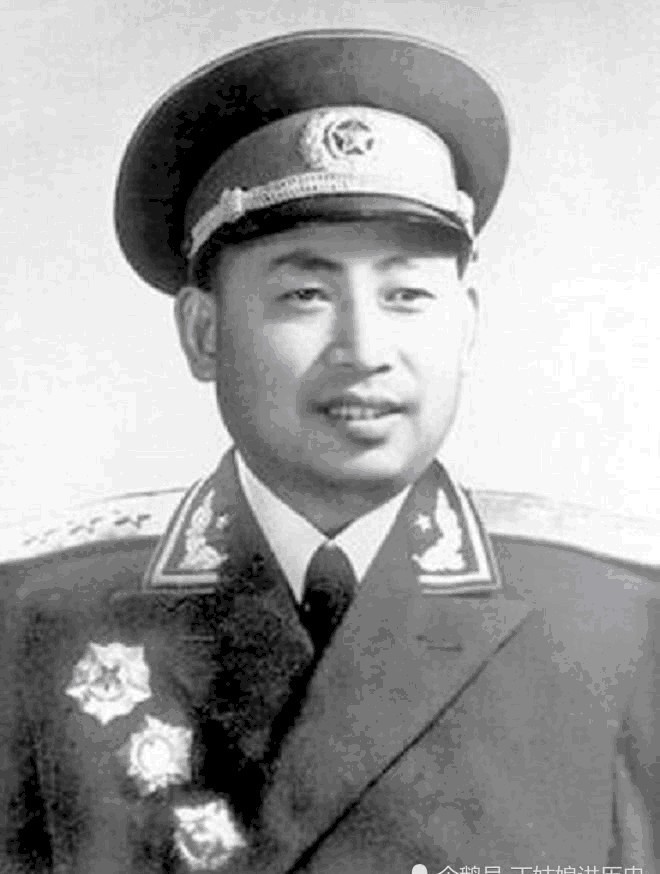 之中|57位上将之中,只有10位没有同时荣获三枚一级勋章,他们都是谁?