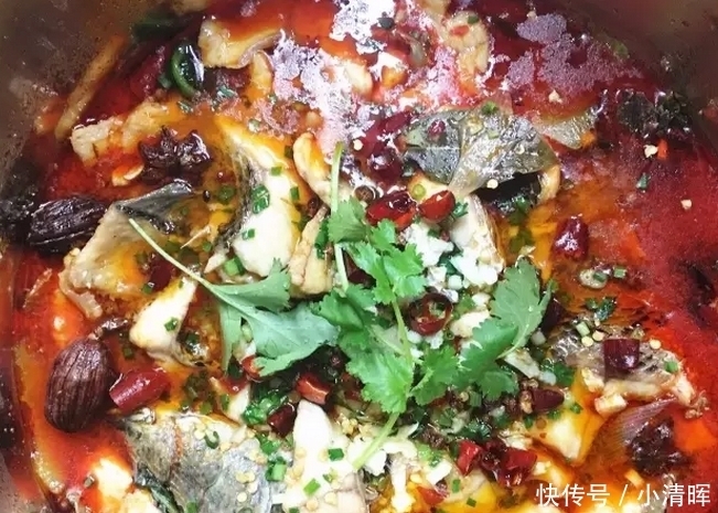 带劲|比水煮鱼好吃的火锅鱼,麻辣带劲,鱼肉滑嫩,比川菜馆还要地道!