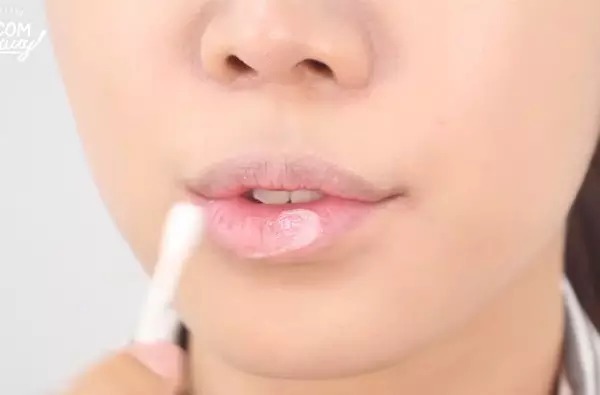 嘴唇|涂了10年的口红,原来都是错的!