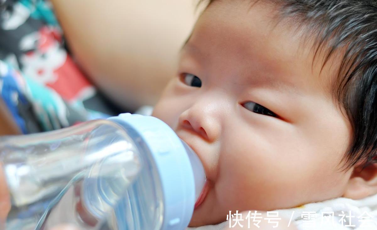 肠胃|宝宝过度喂养的症状有哪些出现4种信号,家长就要重视了