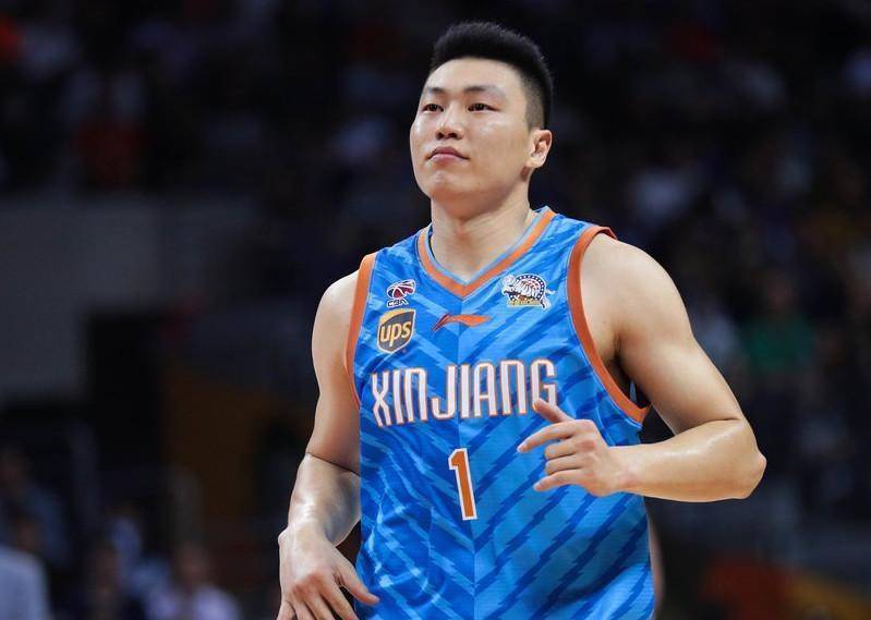 nbl|唏嘘!昔日CBA悍将被迫试训NBL,被前妻榨千万,再娶硕士娇妻