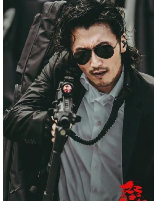 金雞獎(jiǎng)變“水獎(jiǎng)”，劉浩存周也提名不夠格，謝霆鋒男配情有可原