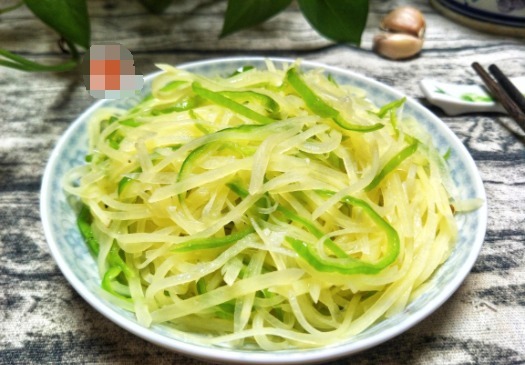 吃这菜真爽,两三下炒一盘,隔几天就做一回,比大鱼大肉都香