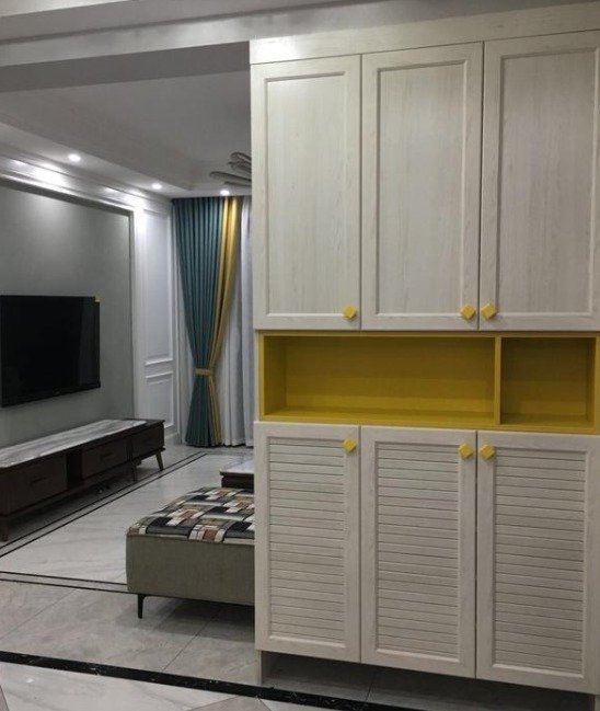 布置|第一天入住新房,玄关设计太漂亮了,最满意客厅和卧室的布置