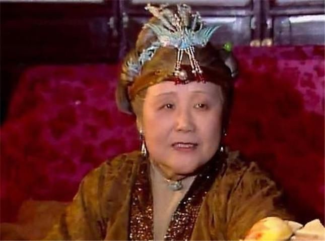 马道婆|红楼梦：怪不得王仁会卖掉巧姐，你看王熙凤做了什么事？