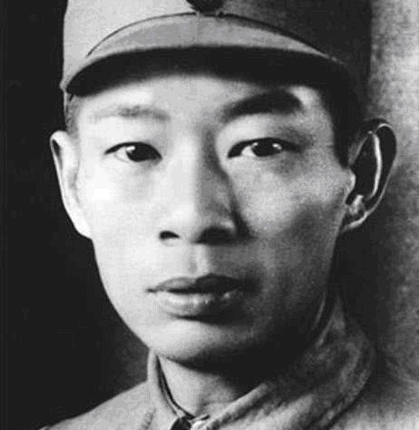 开国|北大高材生拿起枪,成粟裕手下特别能打的团长,官至开国少将