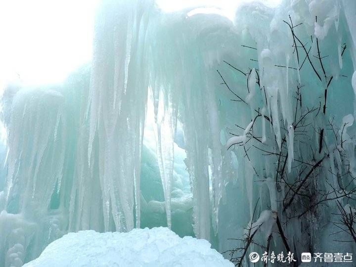 冰雪|济南市区温暖如春，南山依旧冰雪晶莹美丽