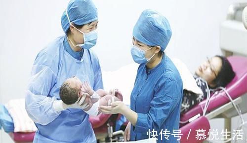 小洁|选择丈夫陪产的宝妈，如今过得怎样？满满全是心酸，和想象不一样