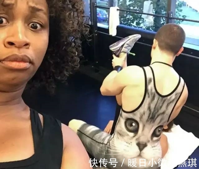 医生|印度女医生穿纱丽健身，肌肉附体，网友却说：穿好衣服再来健身
