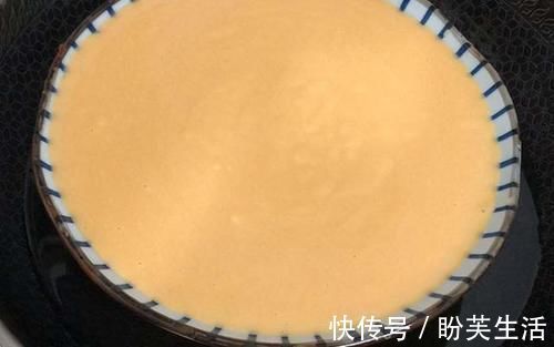 喜欢吃糯米的看过来,加3颗红薯,简单一做,软糯香甜,无需烤箱