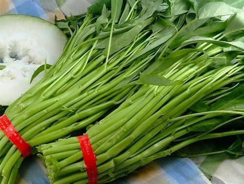 排毒|女性想显年轻，推荐多吃3种食物，美容排毒、增强体质，早知早好
