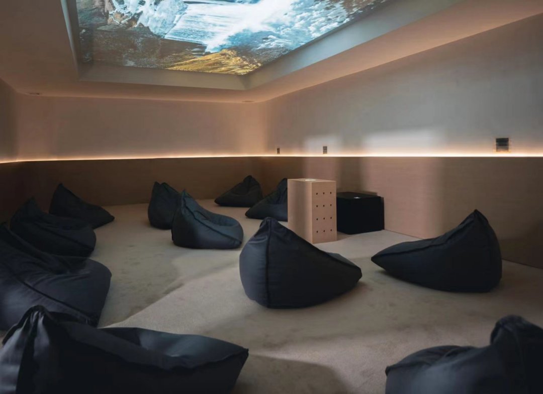 空间|冠道的三重空间