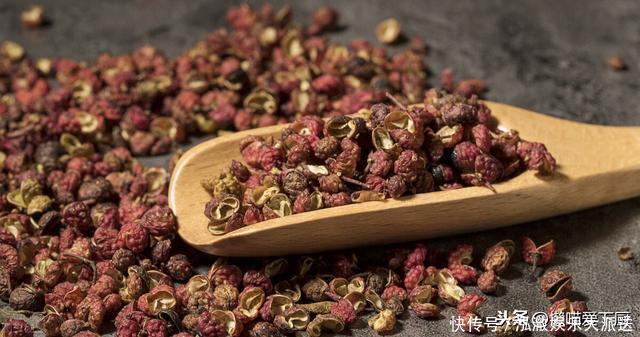 “猪肉不花椒,羊肉不八角,牛肉不韭菜”啥意思?很多人都误会了