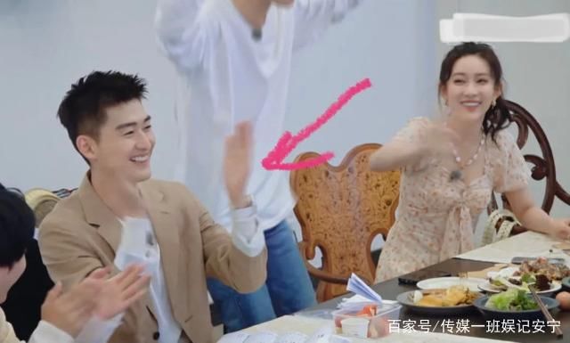 姿勢(shì)|摳出3大細(xì)節(jié)糖，教大家嗑賴冠霖和孟子義CP的正確姿勢(shì)