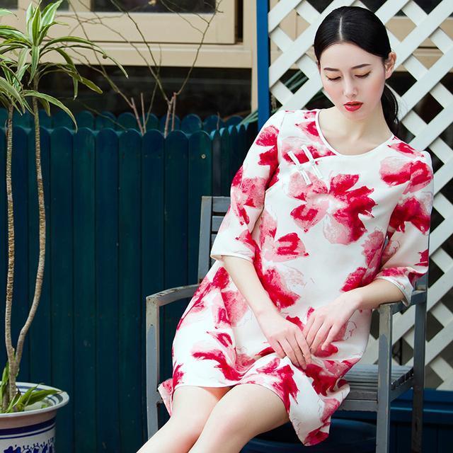 旗袍裙|改良旗袍连衣裙能展现你凹凸有致的身材,承传中华传统文化