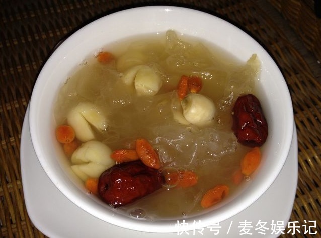 孕妇们|怀孕以后,有4种食物多吃能帮助孕妇缓解孕吐,还能有效补充叶酸