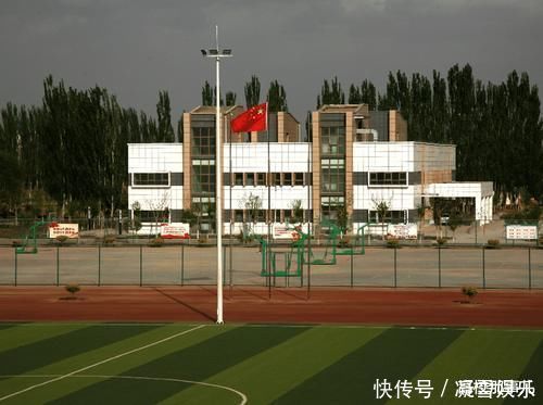 西藏大学|低分也能报考的4所211，最低还不到500，机会有限别错过