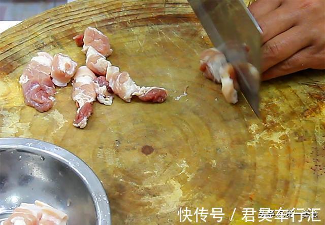 五花肉|厨师长炒的长豆角一周都吃不腻，脆嫩入味又下饭，学会自己在家做