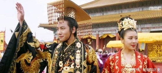 皇帝|被皇位耽误的四大亡国之君,如果不当皇帝个个都是顶级大师!