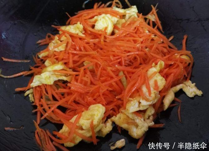 女性不想肚子鼓鼓，不妨多食此菜，排出毒素，体重悄悄降下来