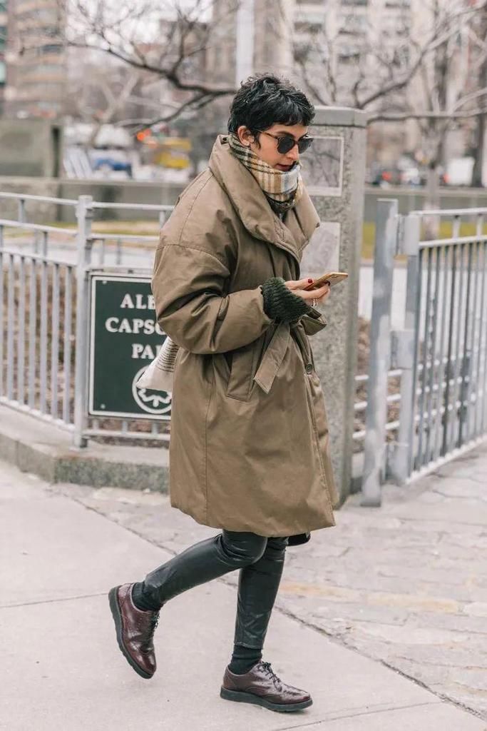  戴起来|天冷了，大围巾戴起来！