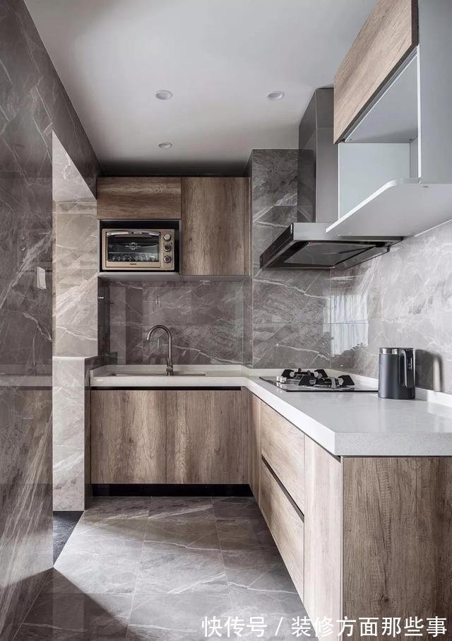 卧室|117平现代风三居室，把书房塞进客厅、把电视放过道