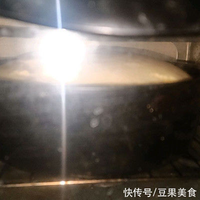 玉米油|这道8寸威风蛋糕到底是谁发明的,我吃了半碗都不解馋