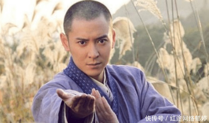 金老|金庸最大失误,同一人物被他写了两次,却一个是高人,一个是笑话