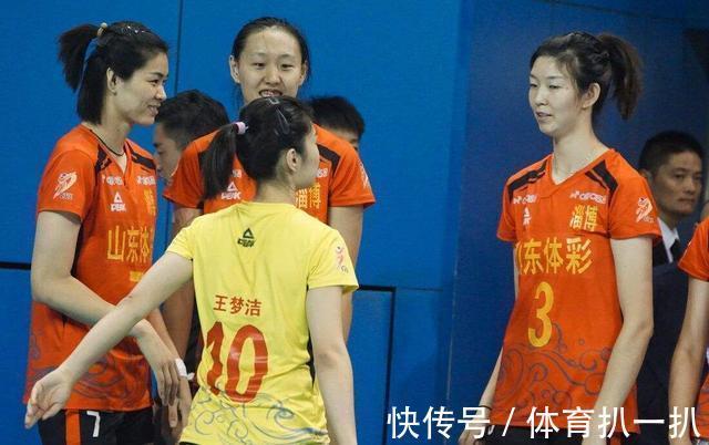 王媛媛|中国女排又一强力副攻退役,年仅24岁,曾被郎平选入集训队