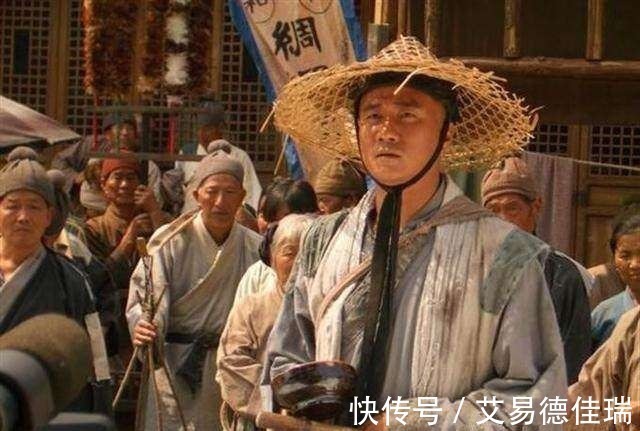 错字@一个错别字会带来怎样的后果?在古代有人因此被杀头,也不为过