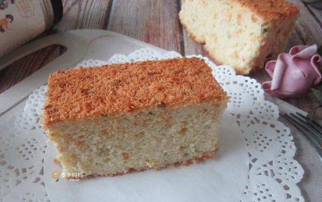 打到直立|原味戚风蛋糕吃腻了,加这2样食材换个新口味,好吃到吃不下饭