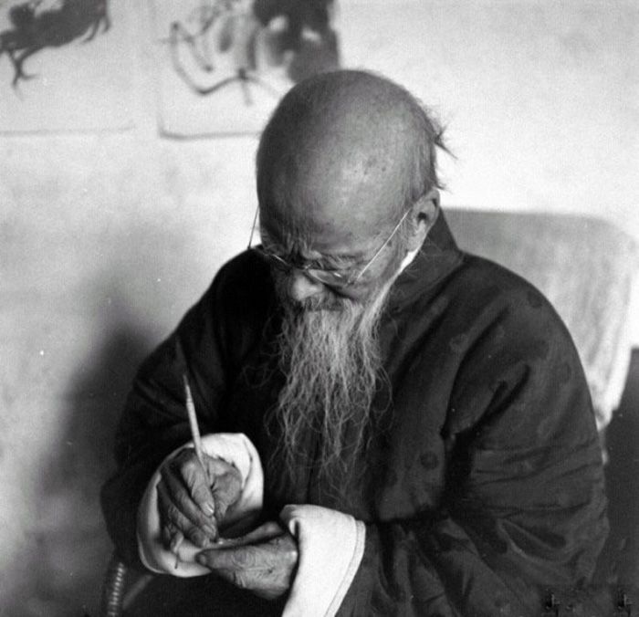 齐白石@齐白石书画作品中的篆刻,齐白石传人汤发周说,是鉴定齐白石书画的真伪依据