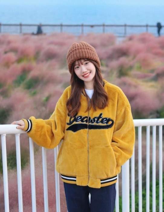 外套|冬天的第一件外套非“羊羔毛”莫属,保暖时髦还减龄,潮人都上头